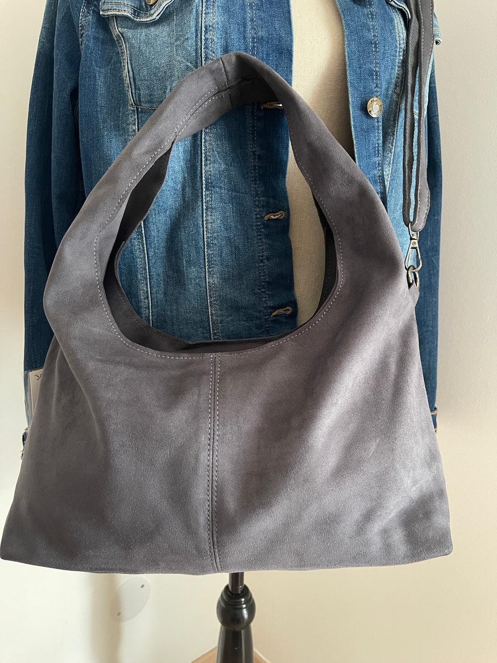 Hobo Bag Suédine ✨ – Gris
