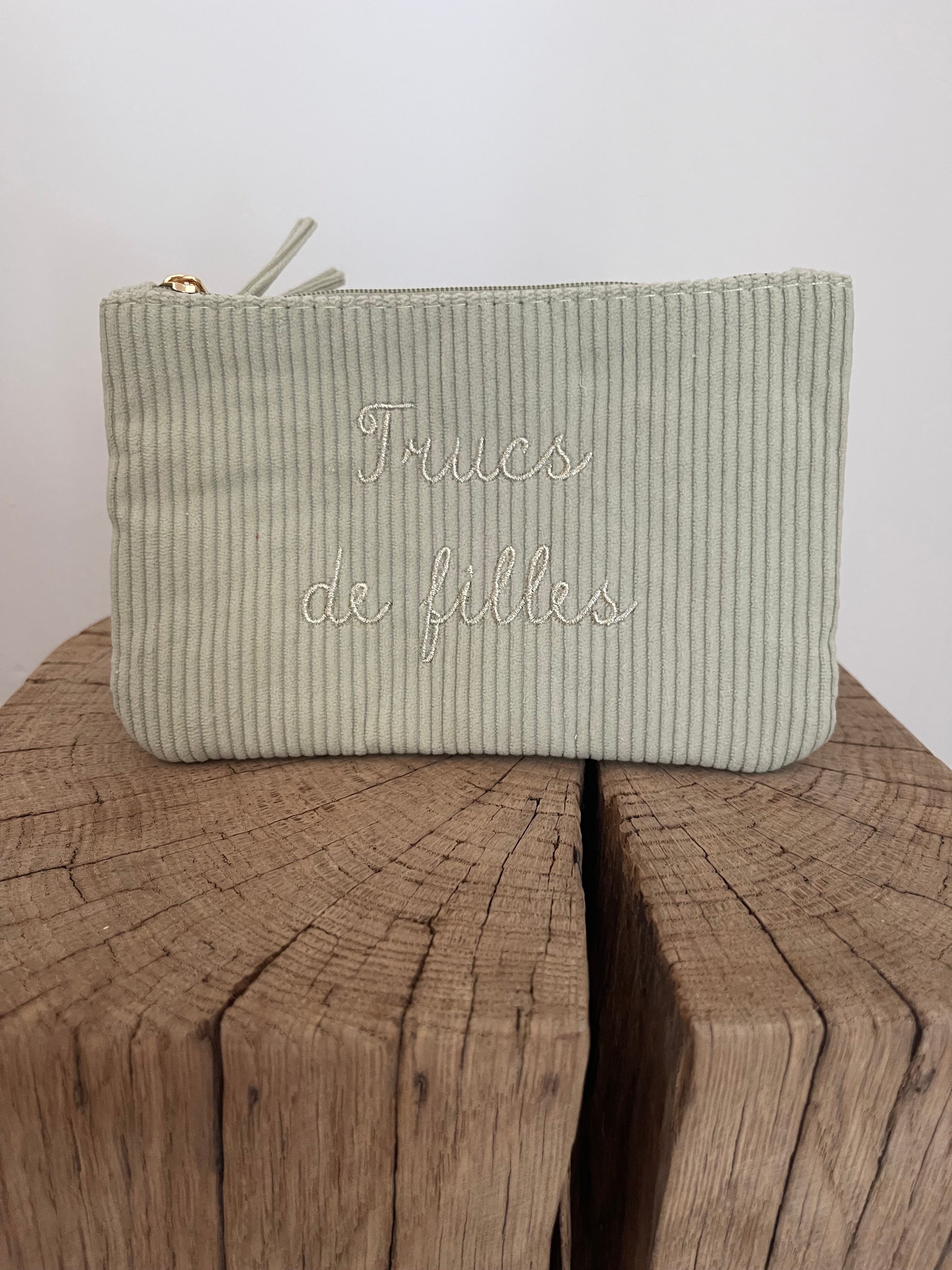 Trousse Trucs de Filles – Velours Côtelé Vert Sauge