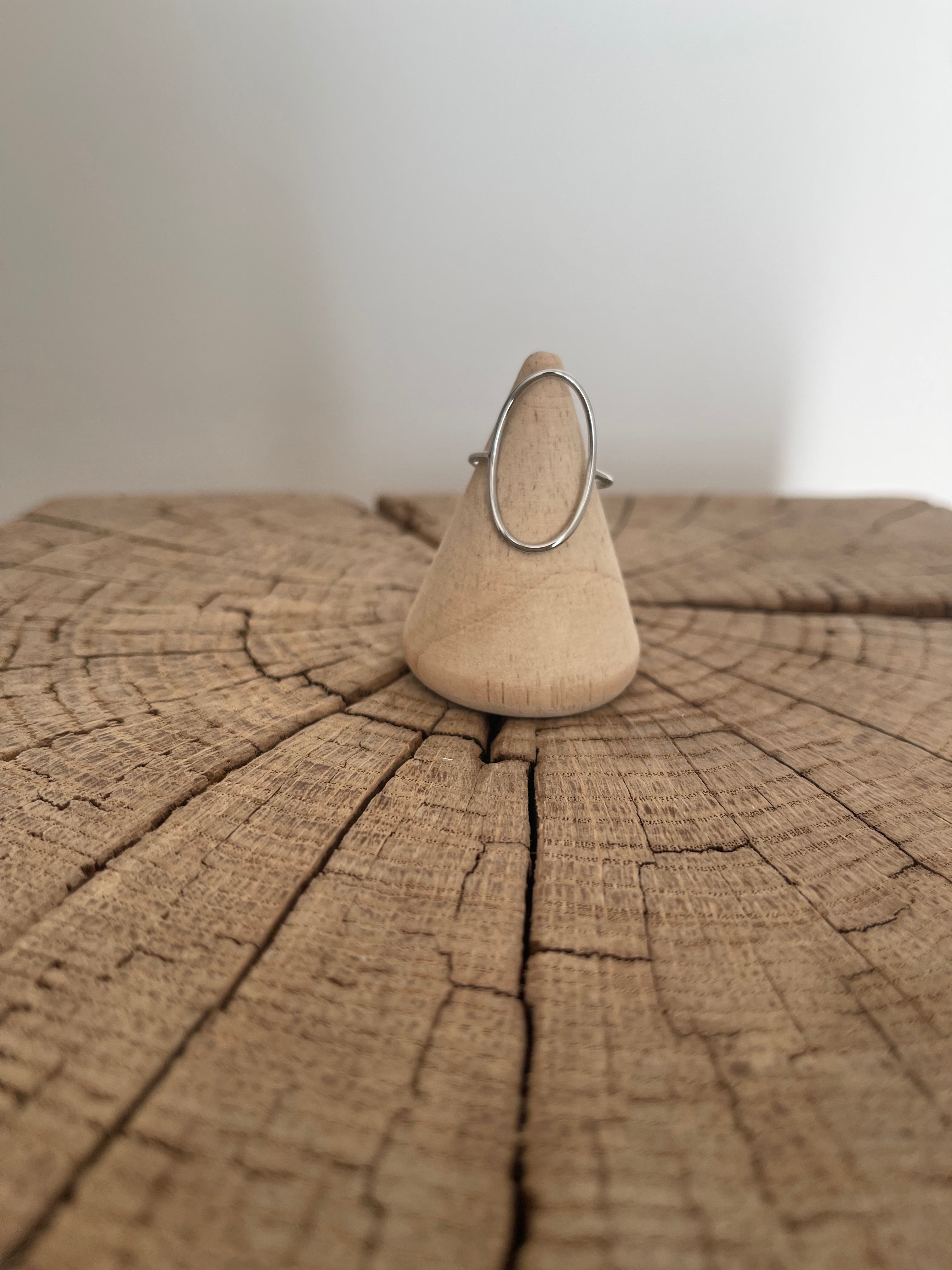 Bague Ovale Minimaliste – Acier Inoxydable Argenté